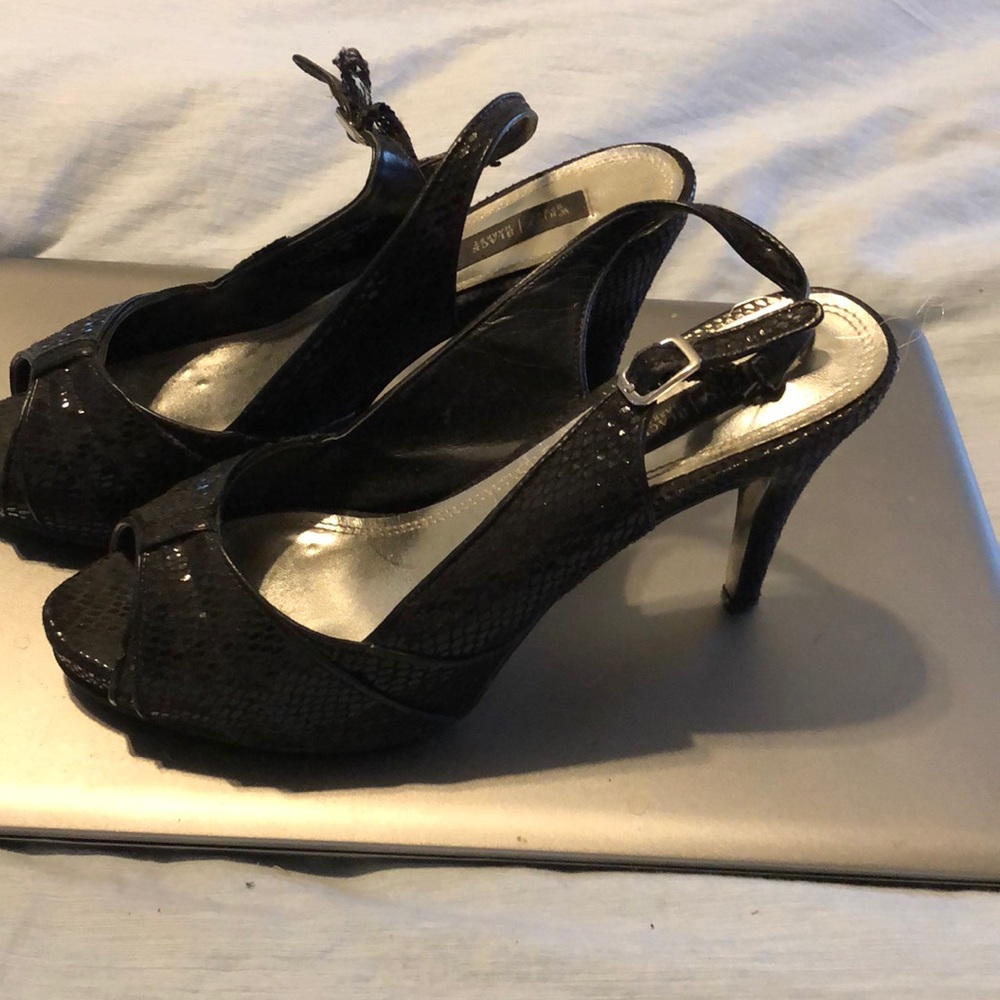 White House Black Market Black sling back heels